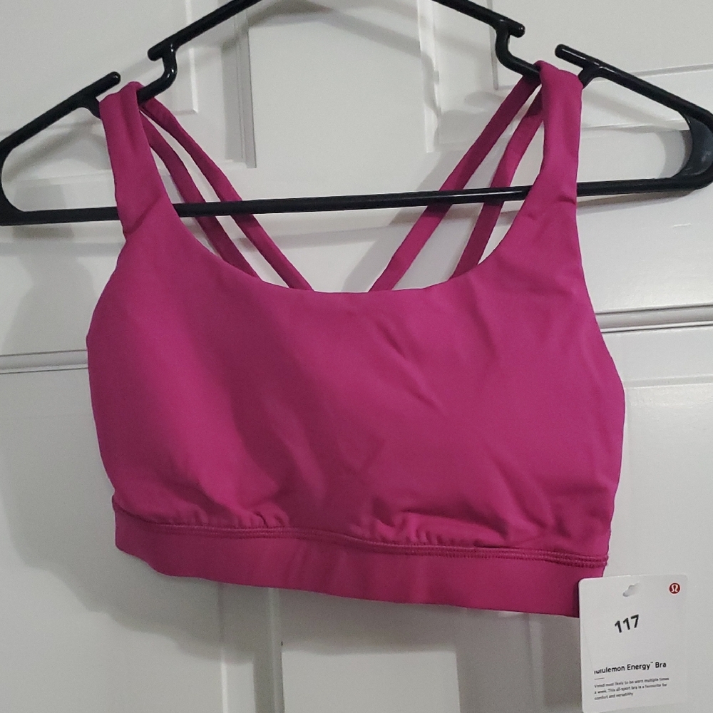 NWT Lululemon Energy Bra Sz 4 Ripened Raspberry